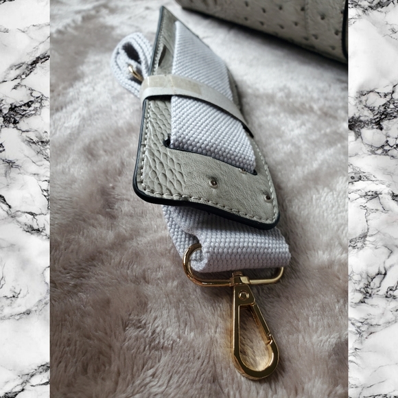 *New* Le Miel Vegan Light Gray Duffle set - Picture 3 of 6